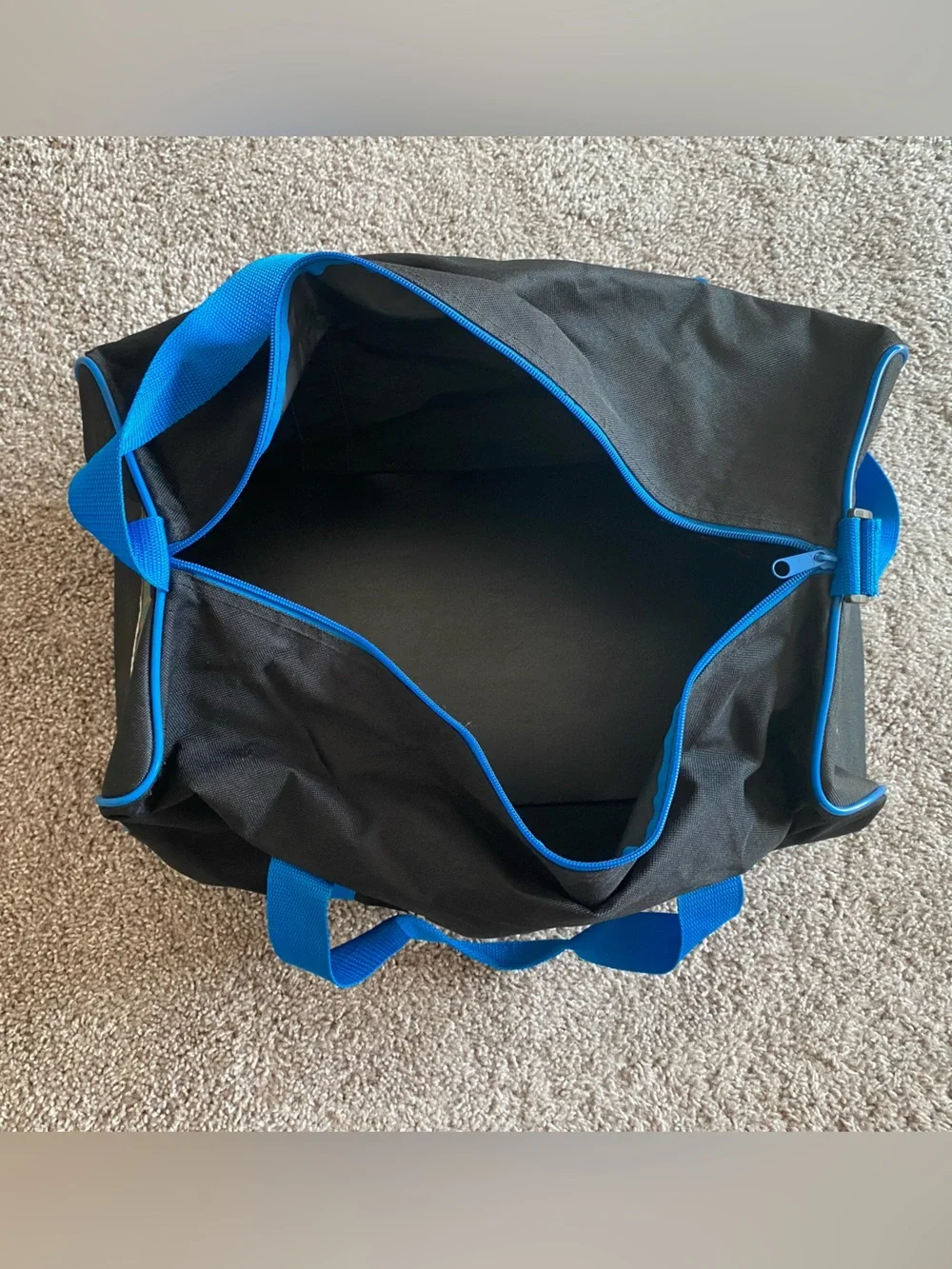 Vintage Nascar MBNA duffle bag